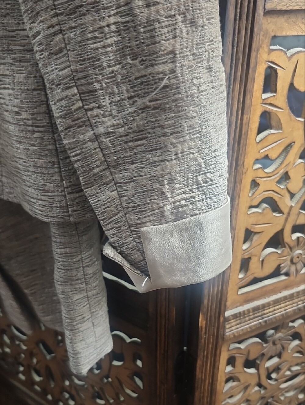 Tahari ASL Taupe Textured Satin-Lapel Blazer And Skirt 2 Pc Suit - Picture 9 of 10